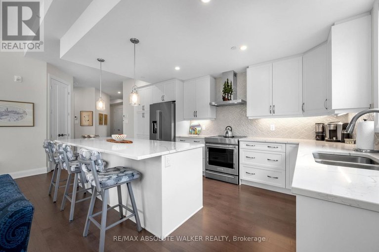 29612742/104-110-cortile-private/riverside-southgloucester-glen/ottawa/ontario/K1V2S8_14