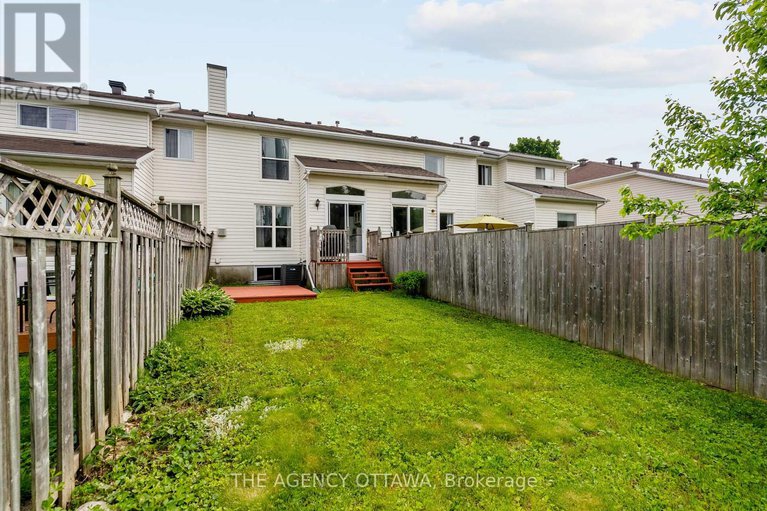 28611358/55-springcreek-crescent/bridlewood/ottawa/ontario/K2M2M2_32