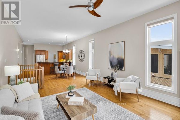 29577817/155-royal-landing-gate/north-grenville-twp-kemptville-south/north-grenville/ontario/K0G1J0_12