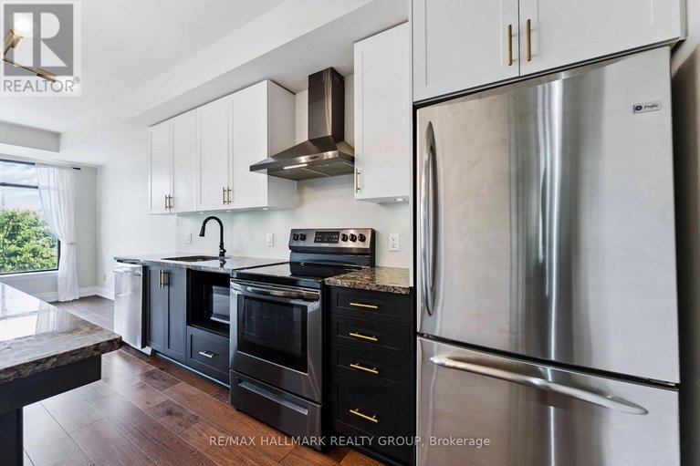 28612449/316-808-bronson-avenue/dows-lake/ottawa/ontario/K1S5A4_12
