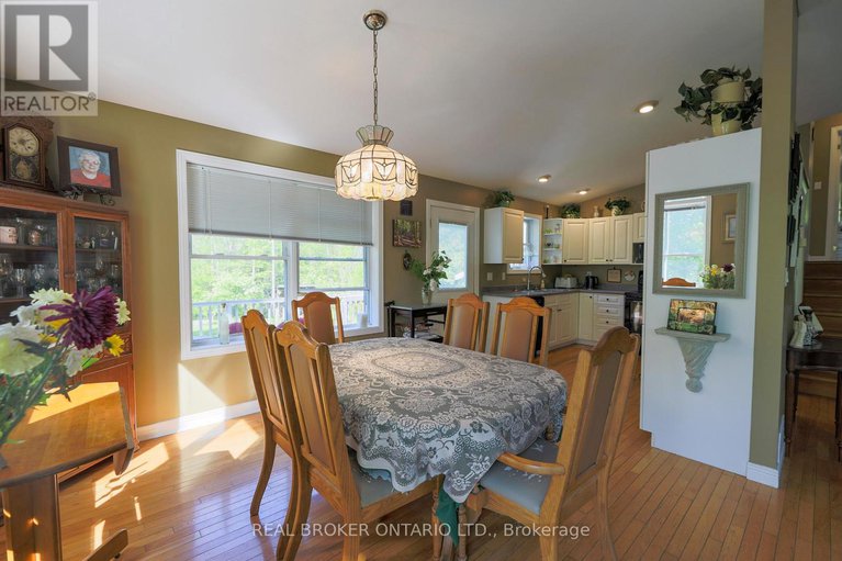 28732192/988-county-44-road/north-grenville-twp-kemptville-south/north-grenville/ontario/K0G1T0_9