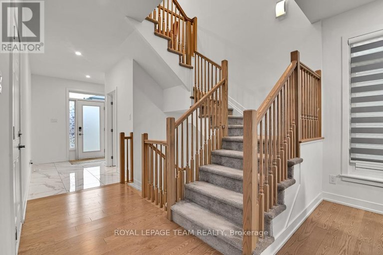 29469522/912-duxbury-lane/riverside-southgloucester-glen/ottawa/ontario/K4M0M2_13