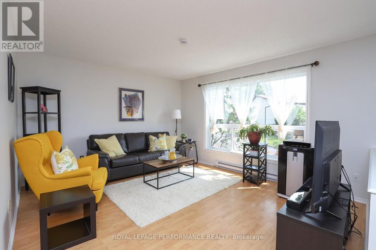 28549561/a-2-lovell-lane/westcliffe-estates/ottawa/ontario/K2H9B6_9