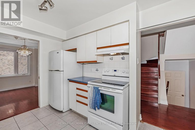 29093671/67-710-coronation-avenue/riverview-park/ottawa/ontario/K1G4G7_14