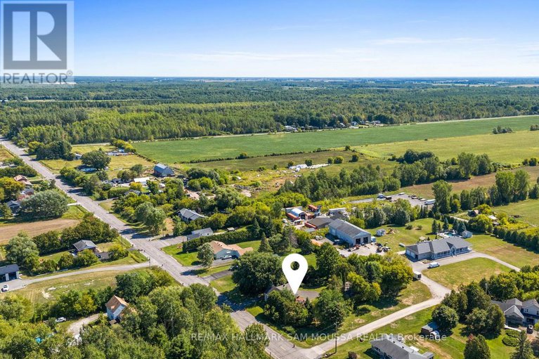 28833198/4968-thunder-road/carlsbad-springs/ottawa/ontario/K0A1K0_38
