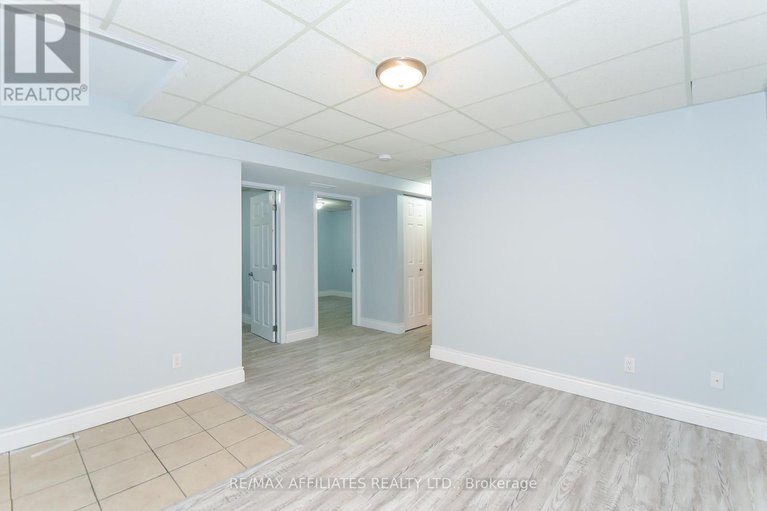 28479227/1980-scully-way-s/fallingbrookgardenway-south/ottawa/ontario/K4A4H2_22