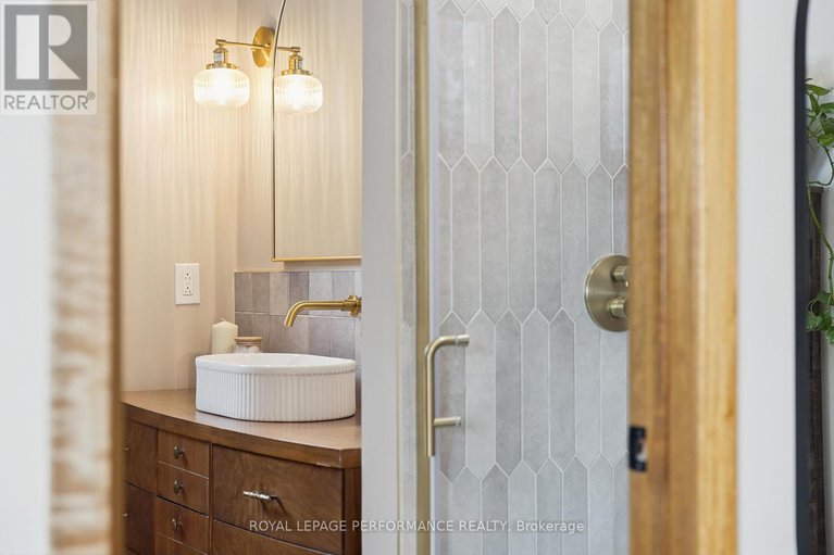 29405798/3460-dessaint-street/cumberland-west/ottawa/ontario/K0A3E0_20