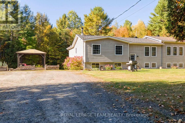 29379152/2819-lanark-8c-concession/lanark-highlands-lanark-twp/lanark-highlands/ontario/K0A1P0_27