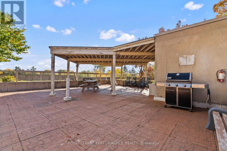 28967483/unit-407-200-lafontaine-avenue/vanier/ottawa/ontario/K1L8K8_34