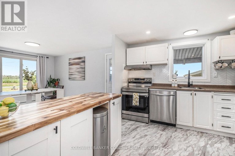 28629773/1560-mclaughlin-road/north-dundas-winchester-twp/north-dundas/ontario/K0A1R0_13