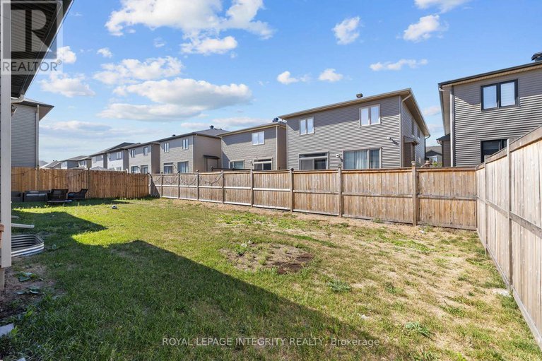 28893902/893-sendero-way/remainder-of-stittsville-area/ottawa/ontario/K2S2W8_37