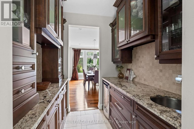 28682471/5811-longhearth-way/manotick-east-to-manotick-station/ottawa/ontario/K4M1M2_15