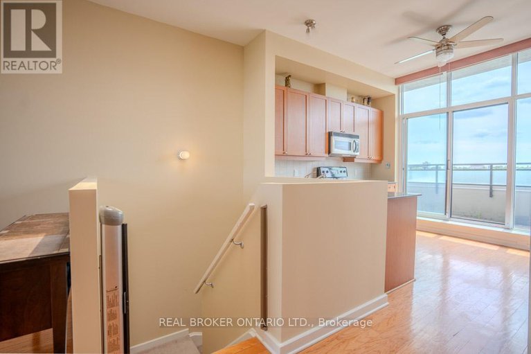 29436095/604-150-caroline-avenue-n/ottawa-west/ottawa/ontario/K1Y4X8_17