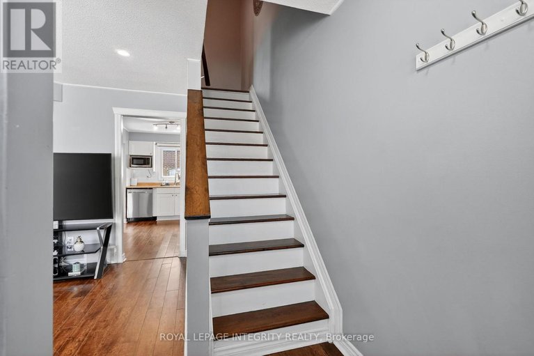 29512677/85-3180-bannon-way/blossom-parkkemp-parkfindlay-creek/ottawa/ontario/K1T1T1_13