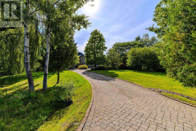28879207/5884-earlscourt-crescent/manotick-east-to-manotick-station/ottawa/ontario/K4M1K2_6