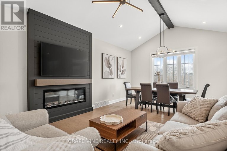 29432305/106-maplestone-drive/north-grenville-twp-kemptville-east/north-grenville/ontario/K0G1J0_10