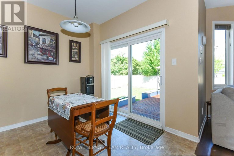 28834448/3101-strandherd-drive-suite-4/ottawa/ontario/K2G4R9_16