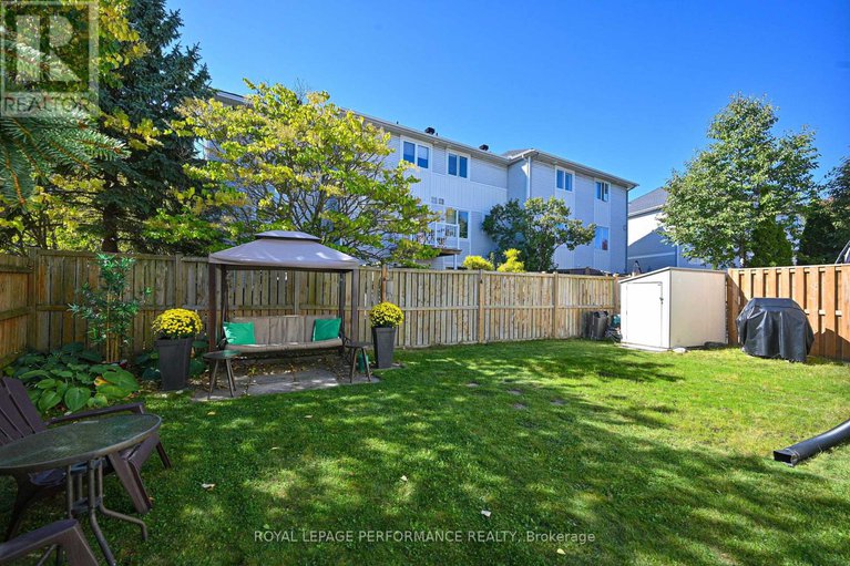28998984/42-yorkville-street/central-park/ottawa/ontario/K2C4B5_28