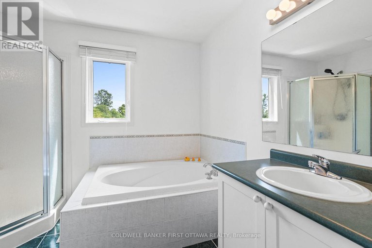 28740983/51-helmsdale-drive/morgans-grantsouth-march/ottawa/ontario/K2K2S4_24