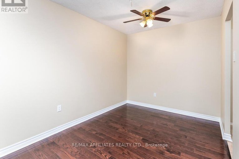 29148629/709-2400-virginia-drive/urbandale-acres/ottawa/ontario/K1H8L3_8