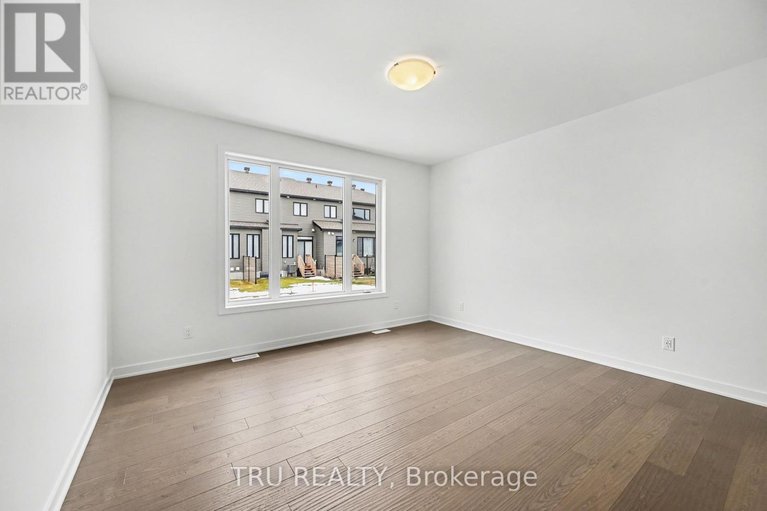 29596742/935-cologne-street/embrun/russell/ontario/K0A1W0_9