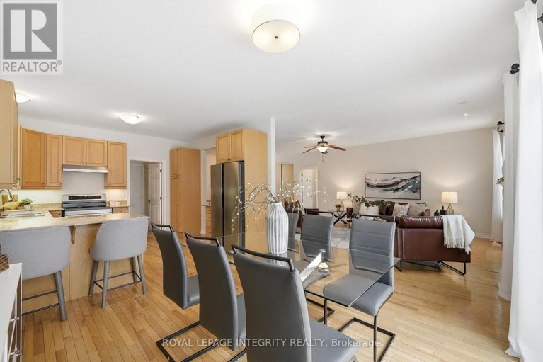 29578408/44-harry-douglas-drive/stittsville-central/ottawa/ontario/K2S1Z3_12