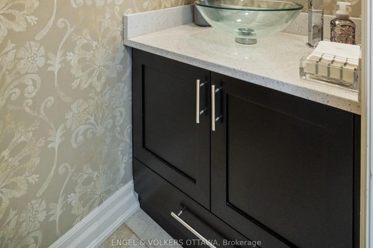 29646605/6652-pebble-trail-way/greely/ottawa/ontario/K4P0B6_23