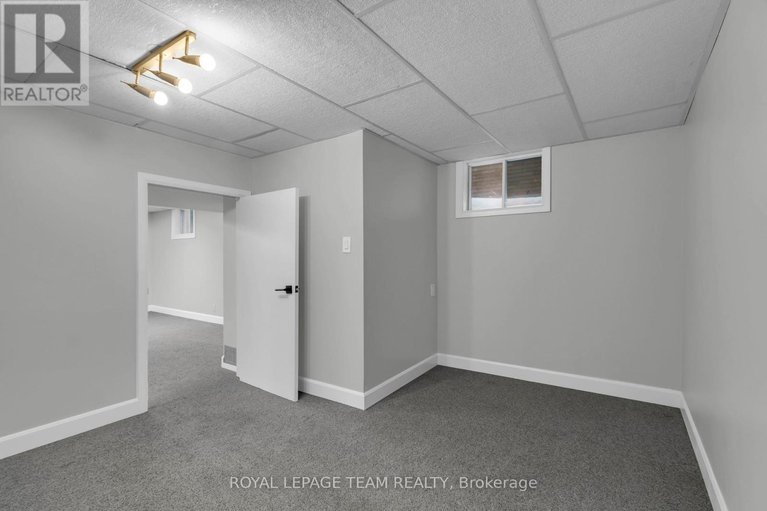 28363169/638-coronation-avenue/riverview-park/ottawa/ontario/K1G0M5_25