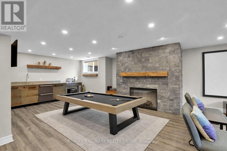 29678413/300-amita-crescent/mooneys-bay/ottawa/ontario/K2C4H9_28
