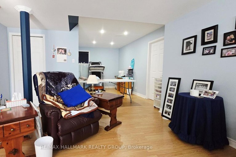 29675642/119-archie-street/constance-bay/ottawa/ontario/K0A3M0_23