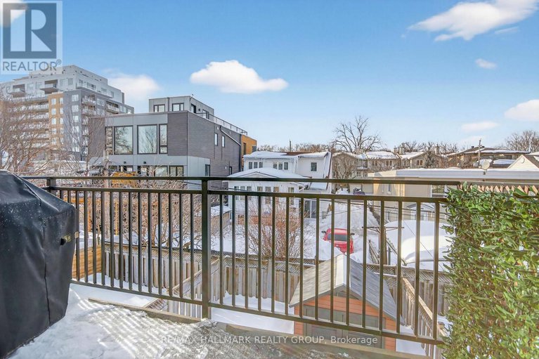 29397820/247b-ferland-street/vanier/ottawa/ontario/K1L7T5_18