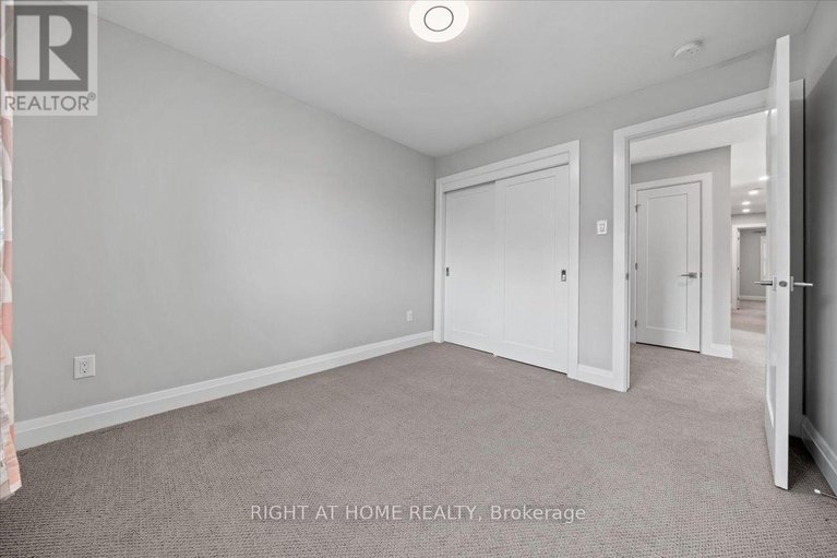 28522931/601-willowmere-way/blossom-parkkemp-parkfindlay-creek/ottawa/ontario/K1T0K2_28