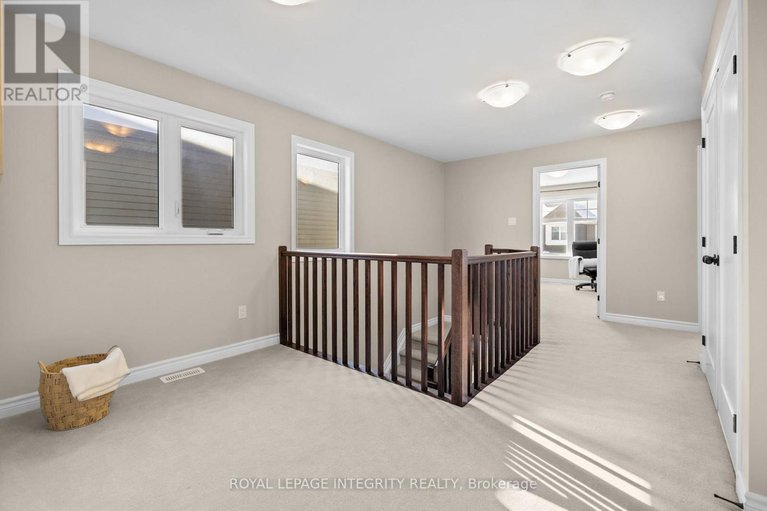 29615069/696-vivera-place/stittsville-north/ottawa/ontario/K2S2N1_25