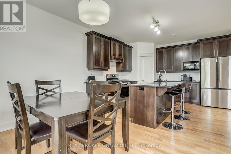 29447327/6237-perth-street/richmond/ottawa/ontario/K0A1Z0_46