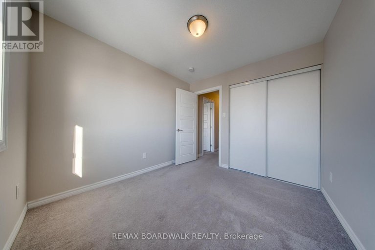 29283781/132-conifer-creek-circle/emerald-meadowstrailwest/ottawa/ontario/K2M0M2_58