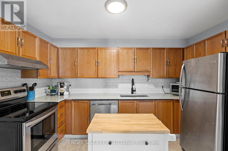 29320803/212-12-terrace-drive/westcliffe-estates/ottawa/ontario/K2H9J3_9