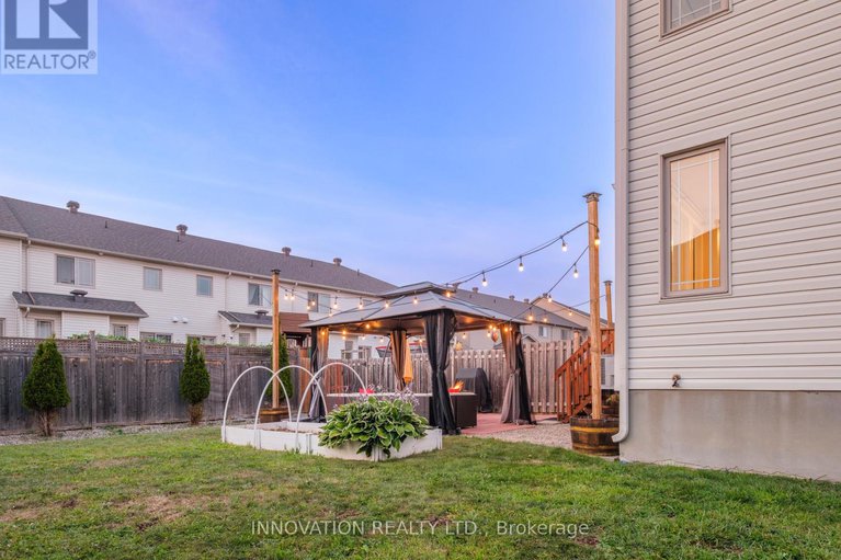 28732188/1609-westhall-way-n/emerald-meadowstrailwest/ottawa/ontario/K2M0G8_27