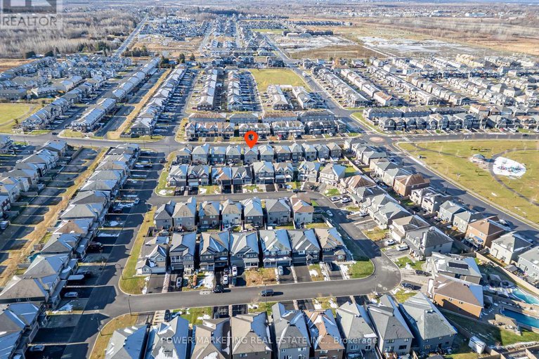 29238871/682-jerome-jodoin-drive/avalon-west/ottawa/ontario/K4A1G7_36