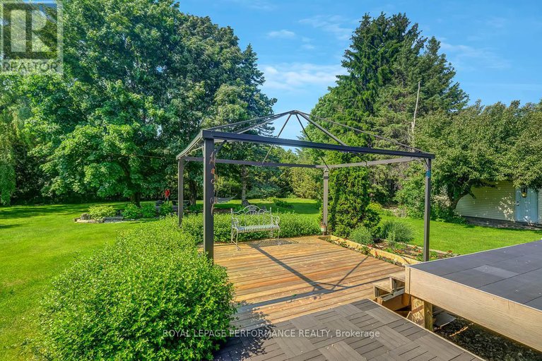 28440607/1895-horizon-drive/vars-village/ottawa/ontario/K0A3H0_28
