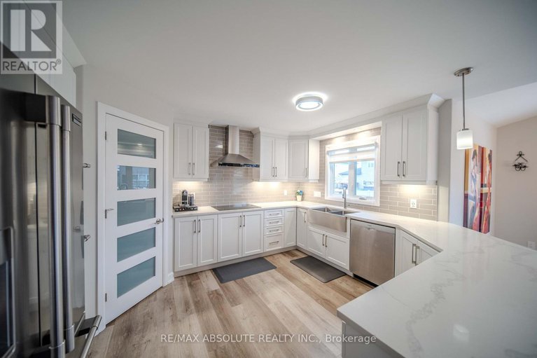 29115783/727-azure-street-n/village-of-russell/russell/ontario/K4R0E6_16