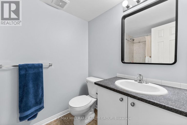 29622541/12-lakepointe-drive/avalon-east/ottawa/ontario/K4A5E3_33