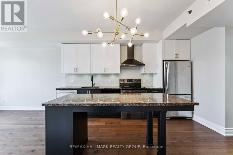 28612449/316-808-bronson-avenue/dows-lake/ottawa/ontario/K1S5A4_14