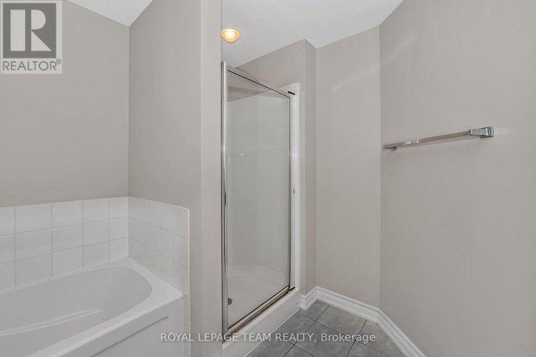 28538040/1404-234-rideau-street/sandy-hill/ottawa/ontario/K1N0A9_25