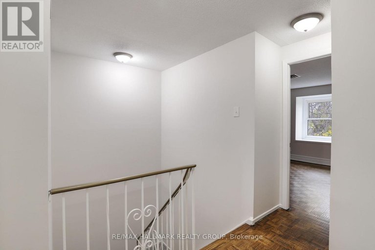 29146989/44-920-dynes-road/carleton-square/ottawa/ontario/K2C0G8_9