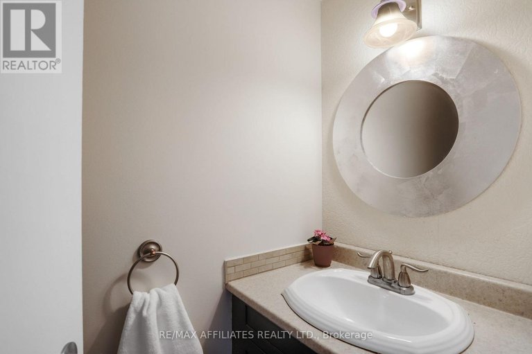 28381424/307-6532-bilberry-drive/orleans-wood/ottawa/ontario/K1C4N9_16
