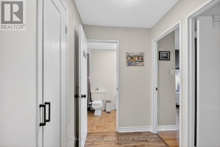 29579525/504-1505-baseline-road/copeland-park/ottawa/ontario/K2C3L4_19