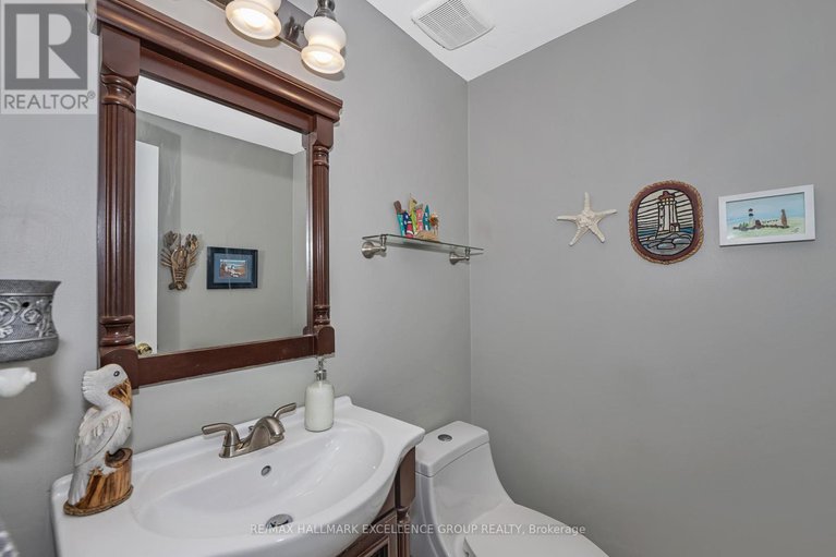 28418354/92-1643-du-sommet-place/chateauneuf/ottawa/ontario/K1C4Z9_29