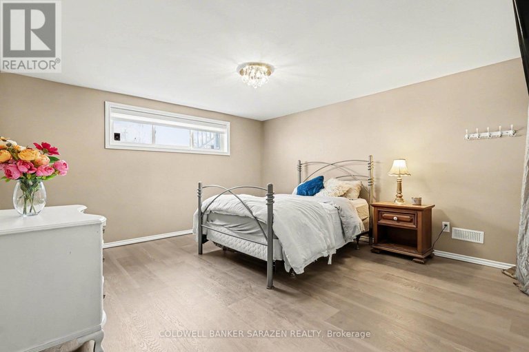 29410985/1110-dunning-road/cumberland-ridge/ottawa/ontario/K4C1P5_16