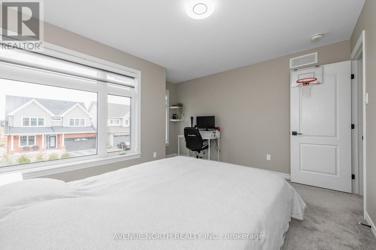 29575713/707-moonflower-crescent/blossom-parkkemp-parkfindlay-creek/ottawa/ontario/K1T0X8_32