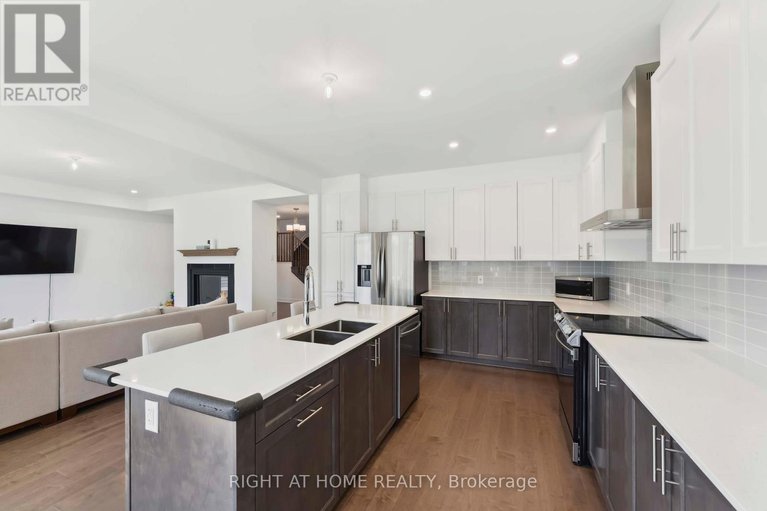 28616328/848-beckton-heights-s/stittsville-south/ottawa/ontario/K2S2X9_2